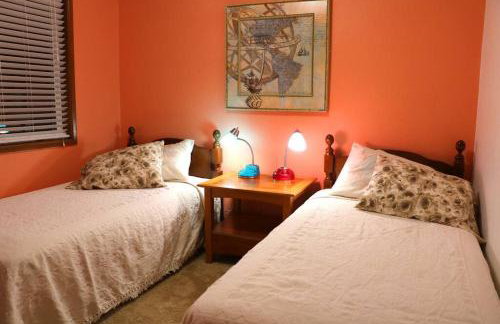 Whitaker 5 bdrm Daily-Weekly-Monthly - Photo 8