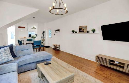 Fountain Square Gem with Rooftop Patio & Fire Pit- Family Friendly - Foto 8