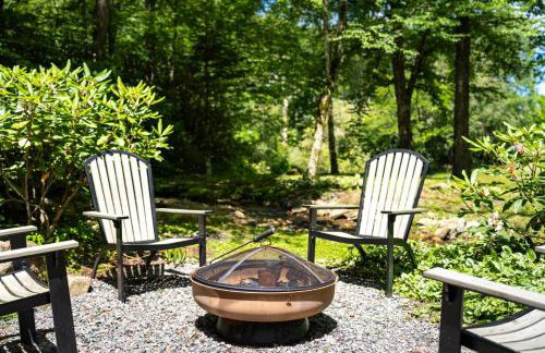Walk to Sugar Mountain Resort | Cabin | Hot Tub - Foto 54