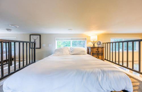 ElkCreek Inn Creekside tiny home - Foto 16