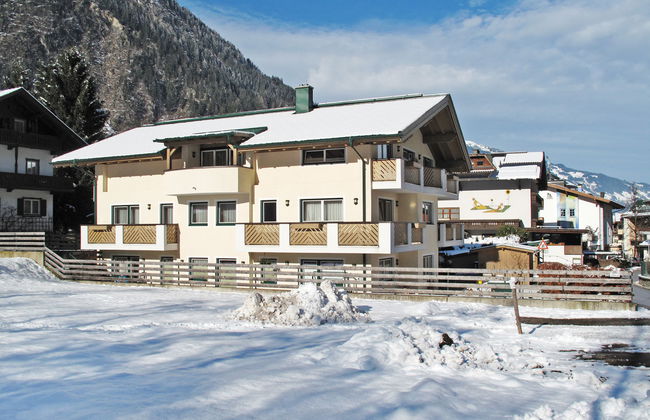 3 bedroom Apartment in Mayrhofen with garden and terrace - Photo 20