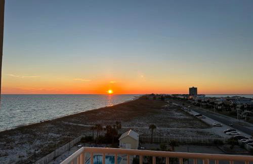 Pensacola Beach Gulf-Front 2BR Condo with Pool & Hot Tub - Photo 39