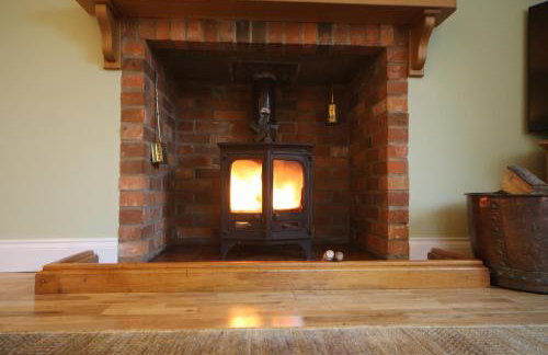 3-bedroom cottage set in a large enclosed garden - Foto 2