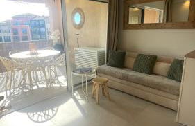 Proche St Tropez refait à neuf bord de plage et piscine - Foto 2