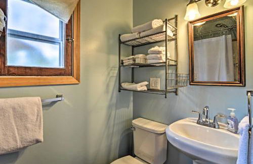 Day Trips to Boyne Mtn! Cabin Near Lake Charlevoix - Photo 14