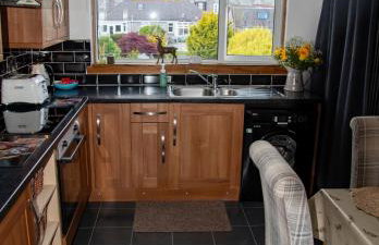 Free Parking, Near Airport, Aberdeen Uni and ARI - Foto 12