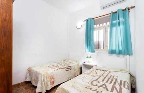 Home2Book Family House with Terrace in Las Maretas - Foto 15