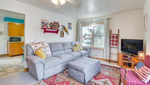 Birchwood Cottage with Red Cedar Lake Access! - Foto 4