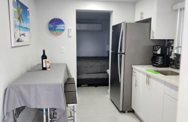 Modern 1 bedroom Vacation apartment with Pool C - Photo 2