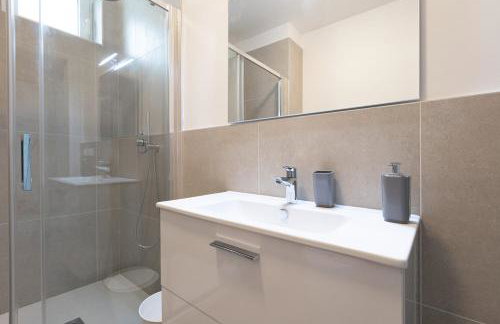 Free Parking Central Station Elegant Apartment - Foto 13