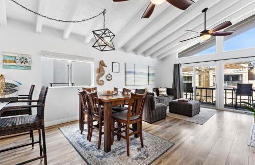 Walk on the Ocean! Wake up to Beautiful Bay Views - Photo 52