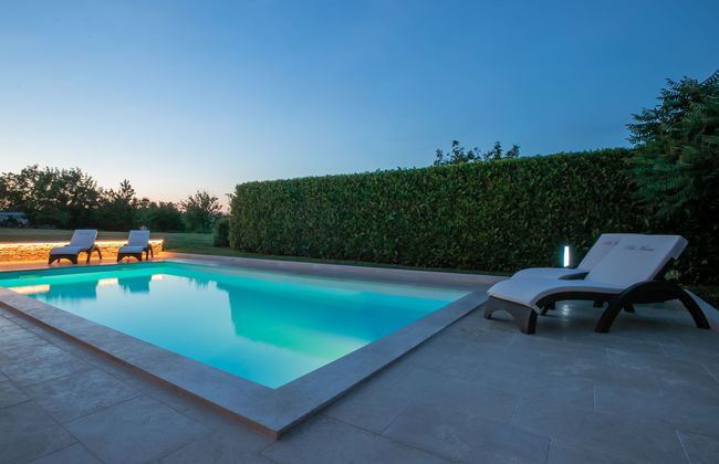 Poli Murvu - Foto 27