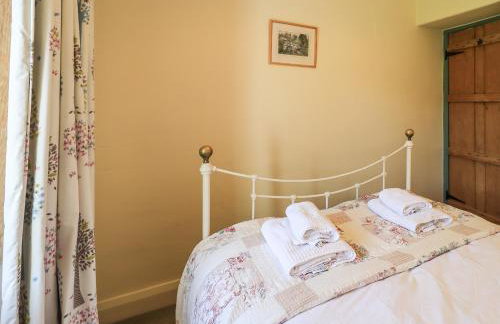 Ellis Howe - Photo 17