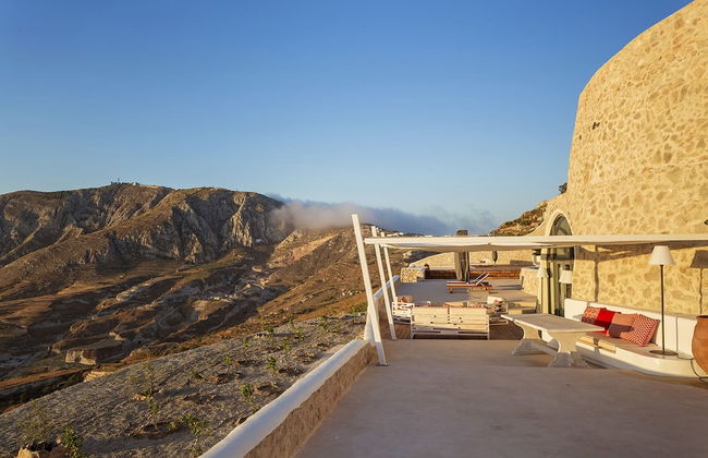 Kamini Santorini Luxury Villas - Photo 47