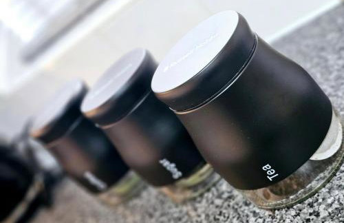 Beautiful Townhouse with Netflix - Foto 23