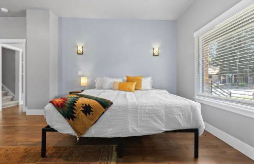 South Perry Dist Fenced Yard & Hot tub - Foto 12