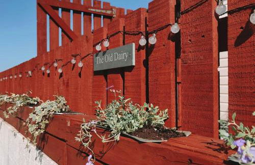 The Old Dairy - Photo 1