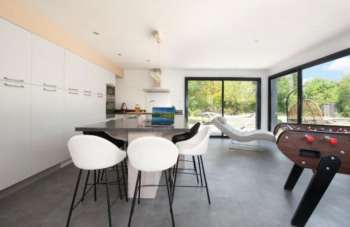 Villa à Castres, Maison 10 personnes avec piscine privée, jardin et 5 chambres - Photo 21