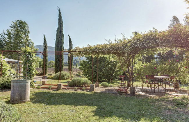 Charming Cottage in Oppede Amidst Vineyards - Foto 73