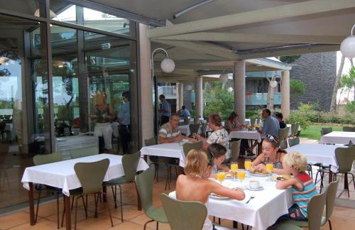 Aparthotel Ciutat de Palol - Foto 77