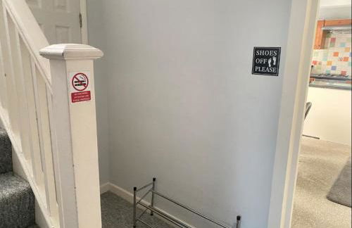 Balmoral House - Holiday Home - Photo 8