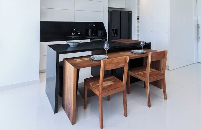 Marousi 2 Bd Luxury Living w Shared Pool - Foto 14