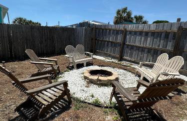 Beachside Bliss - Breakfast, Walk to Schooners, Sleeps 15, Fenced Privacy - Foto 40