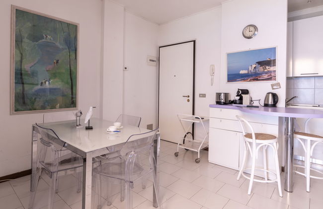 1 bedroom Apartment in Ospedaletti with swimming pool and garden - Photo 10