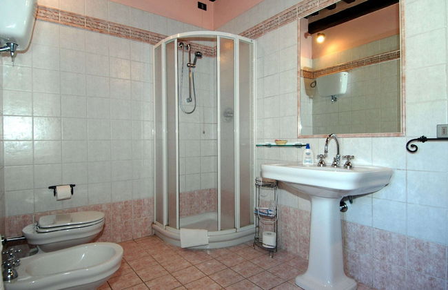 Agriturismo near Cortona with Spacious Garden & Swimming Pool - Foto 18