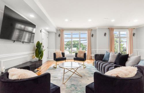 Luxury 4BR Home Near Manhattan Sleeps 12 - Foto 2