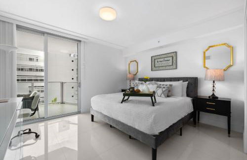 Luxury Condo with Rooftop Pool - 5-Min to Beach - Foto 7