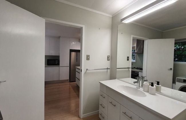 Herne Bay Gem Near Beach - Carpark - Foto 23