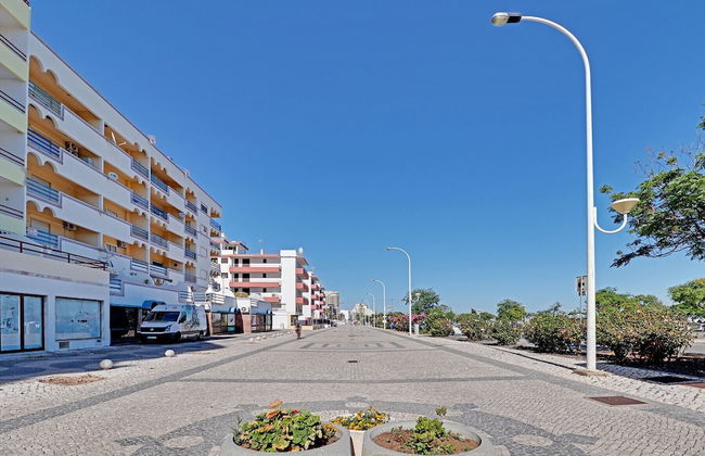 Monte Gordo Beachview 2 by Homing - Foto 20