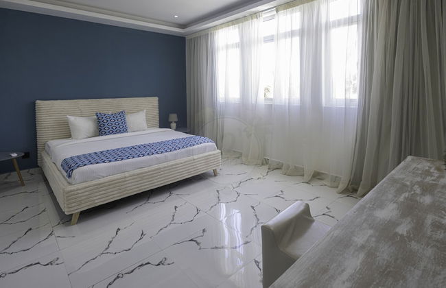 O'Beach Boutique Studios - Photo 15