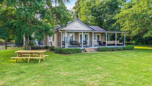 Dock and Fire Pit Lakefront Bonneau Home! - Foto 3