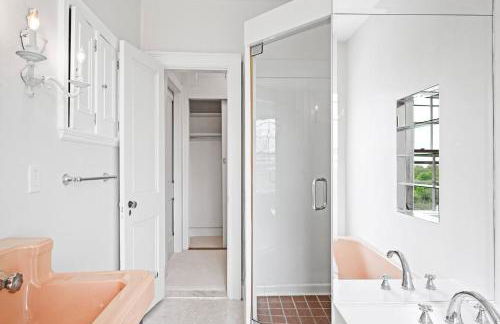 Cranberry Hill | 9 BR 22 Acre Estate | Sleeps 24 - Photo 56