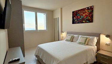 Villetta Annamari' - Fronte Mare Con Piscina Privata A Santa Maria Di Leuca - Foto 2