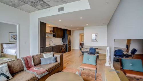 Luxury 2BR Rooftop Pool Austin by Barclé - Foto 5