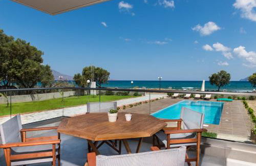 Niovi Seaside Suites - Foto 1