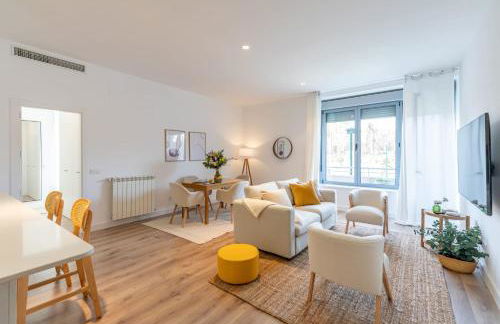 Avenida de San Luis 25, Design and comfort in the true style of Madrid, Book your getaway now! - Foto 4