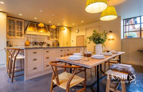 The Writers Retreat - Photo 37