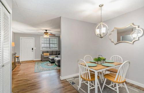 Cute & Cozy - Minutes from Downtown & BNA - Foto 4