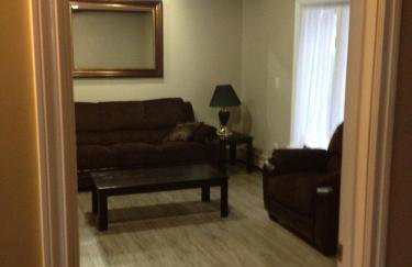 Glacier Guest Room - PRIVATE ROOM IN SHARED HOUSE REDUCED PRICE ON TOURS - Foto 78