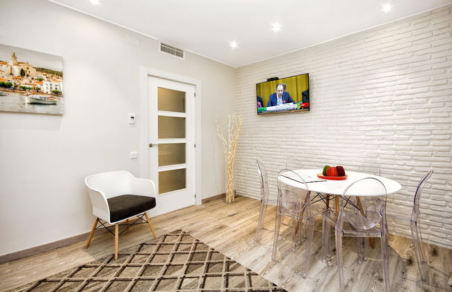 Mercedes Heritage Barcelona Apartments - Photo 26