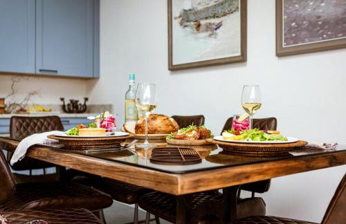 Littlefields - With hot tub, garden, private parking and short walk to beach - Foto 10