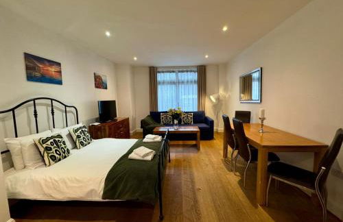 Spacious Vauxhall Apartments for big groups - Foto 34