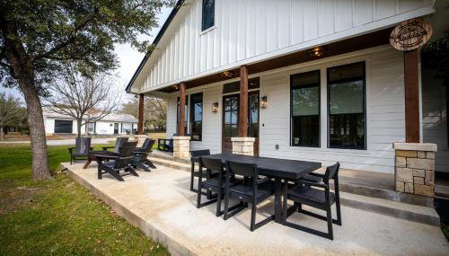 River Access Firepit BBQ Sleeps 12 - Foto 4