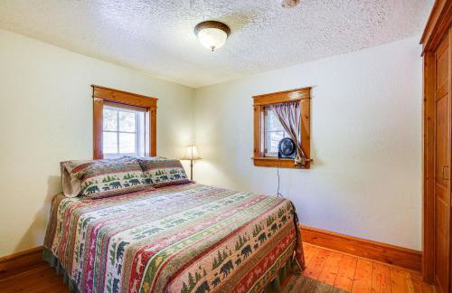 Secluded Stonewall Cabin with Mountain View! - Foto 14