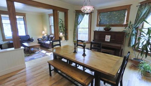 This Restored 1910 Craftsman 4-Bedroom Home Offers The Best Of Bozeman! - Foto 3