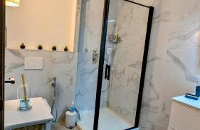 Appart 70m2 avec loggia, piscine à débordement vue mer - Foto 21